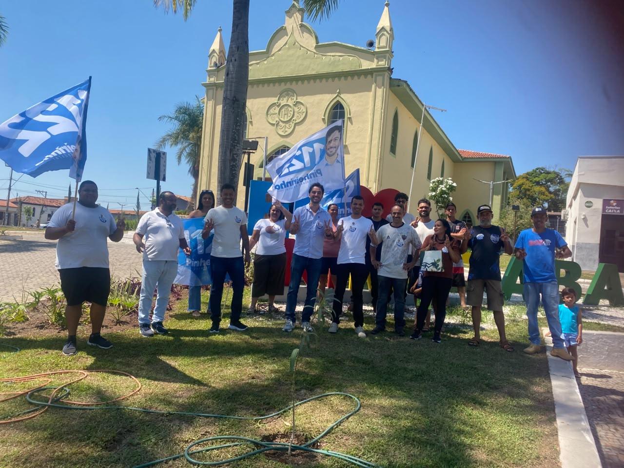 Vereador Eder de Inimutaba recebeu o Diego Assessor  do Deputado Pinheirinho