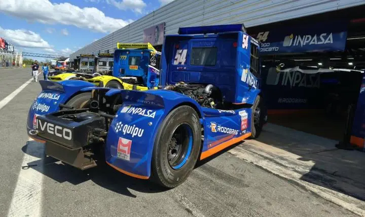 Acelerando com os Brutos da Copa Truck, evento este ocorrido em Curvelo 
