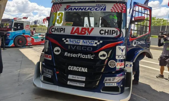 Acelerando com os Brutos da Copa Truck, evento este ocorrido em Curvelo 