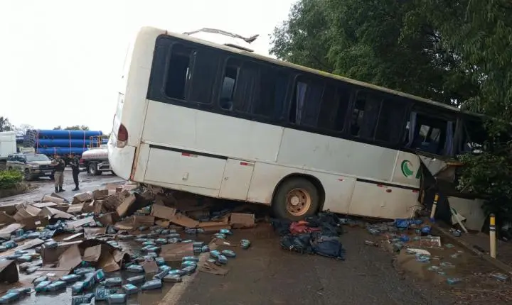 Acidente gravíssimo na BR 040 em Três Marias com vitimas fatais 