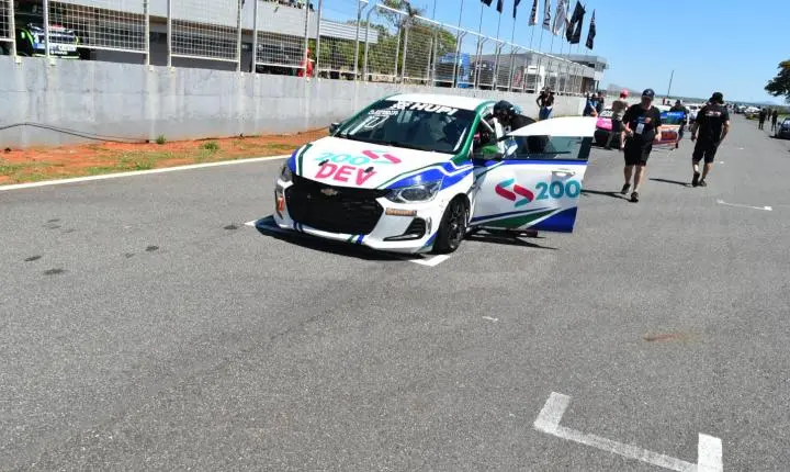 Copa Nascar em Curvelo sempre um show de velocidade e grandes emoções 