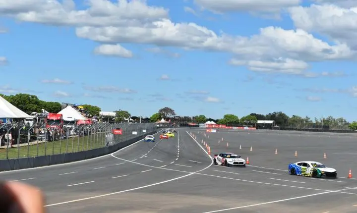 Copa Nascar em Curvelo sempre um show de velocidade e grandes emoções 