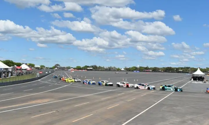 Copa Nascar em Curvelo sempre um show de velocidade e grandes emoções 