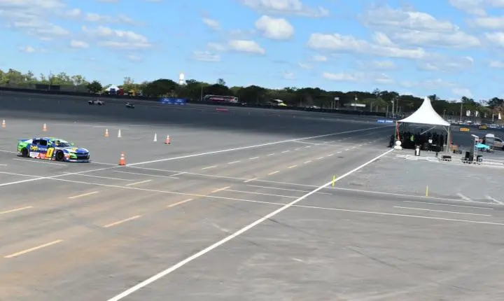 Copa Nascar em Curvelo sempre um show de velocidade e grandes emoções 