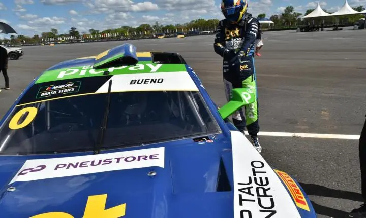 Copa Nascar em Curvelo sempre um show de velocidade e grandes emoções 