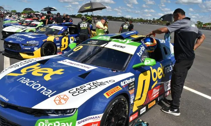 Copa Nascar em Curvelo sempre um show de velocidade e grandes emoções 