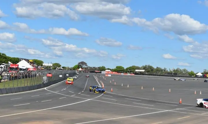 Copa Nascar em Curvelo sempre um show de velocidade e grandes emoções 