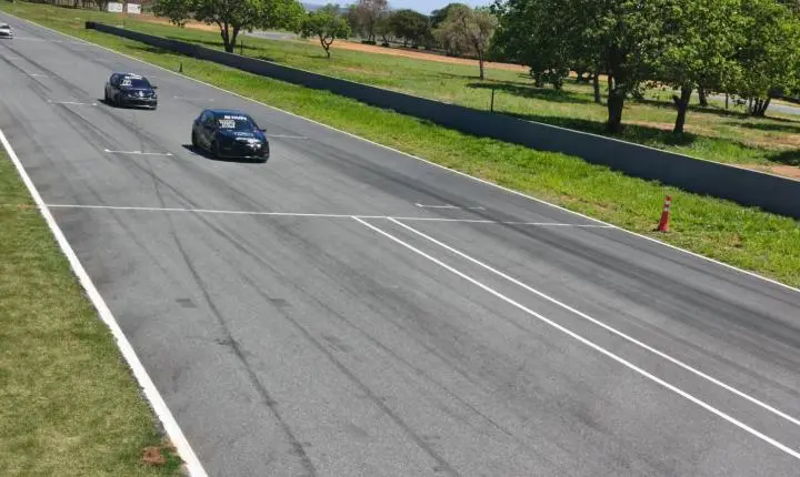 Copa Turismo em Curvelo sempre grandes emoções e ultrapassagens de arrepiar 