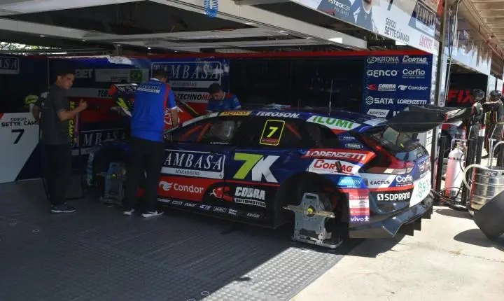 Entrevista  Exclusiva com Rodolpho Comunicação e Assessoria VICAR STOCK CAR em Curvelo 