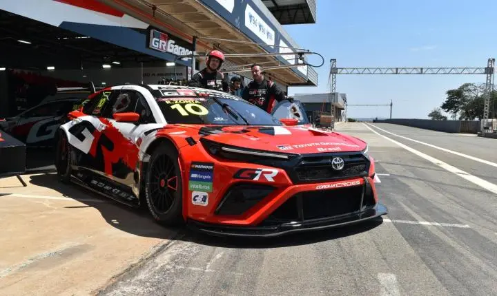 Entrevista  Exclusiva com Rodolpho Comunicação e Assessoria VICAR STOCK CAR em Curvelo 
