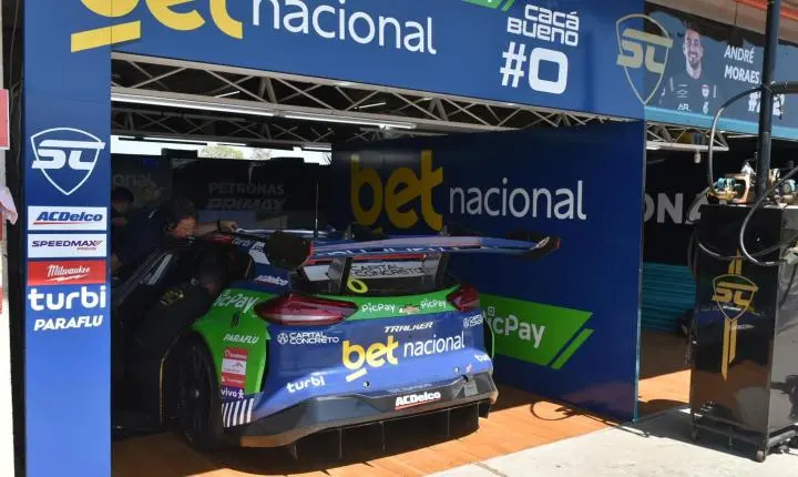 Entrevista  Exclusiva com Rodolpho Comunicação e Assessoria VICAR STOCK CAR em Curvelo 