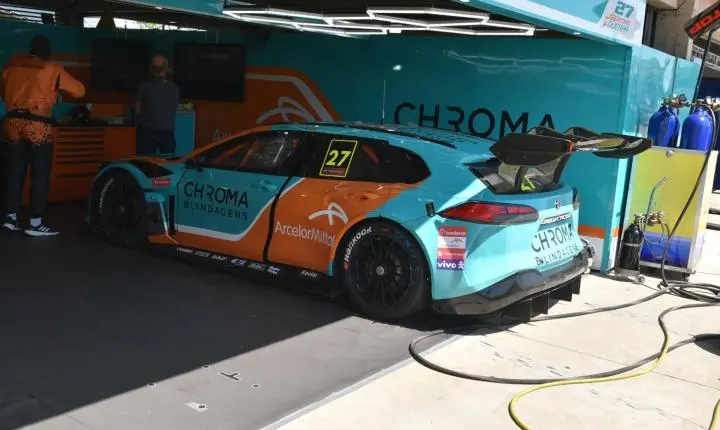 Entrevista  Exclusiva com Rodolpho Comunicação e Assessoria VICAR STOCK CAR em Curvelo 