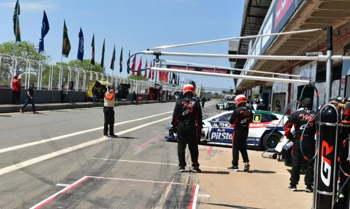 Entrevista  Exclusiva com Rodolpho Comunicação e Assessoria VICAR STOCK CAR em Curvelo 