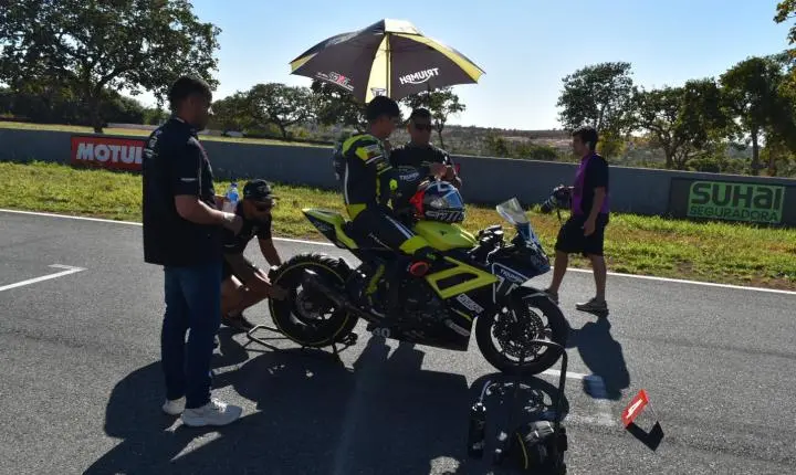 Moto GP em Curvelo foi um sucesso de adrenalina 