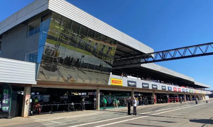 Moto GP em Curvelo foi um sucesso de adrenalina 