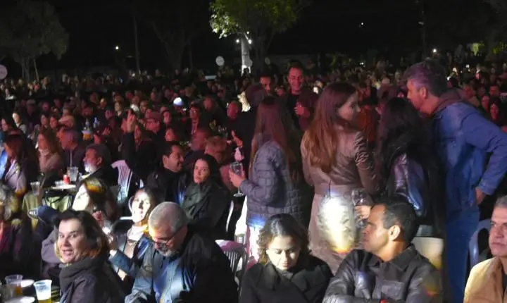 Show de DINO FONSECA em Curvelo foi um sucesso 
