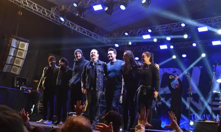 Show de DINO FONSECA em Curvelo foi um sucesso 