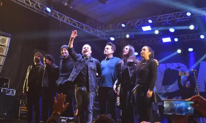 Show de DINO FONSECA em Curvelo foi um sucesso 
