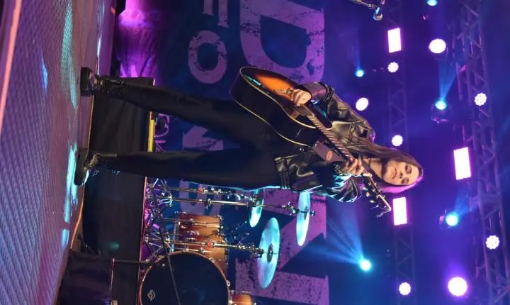 Show de DINO FONSECA em Curvelo foi um sucesso 