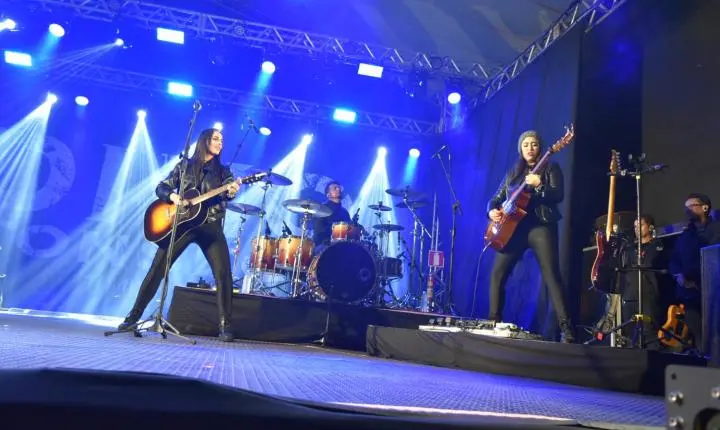 Show de DINO FONSECA em Curvelo foi um sucesso 