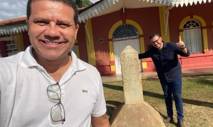 Pré. Candidato Cristiano Capitólio visitou Curvelo 