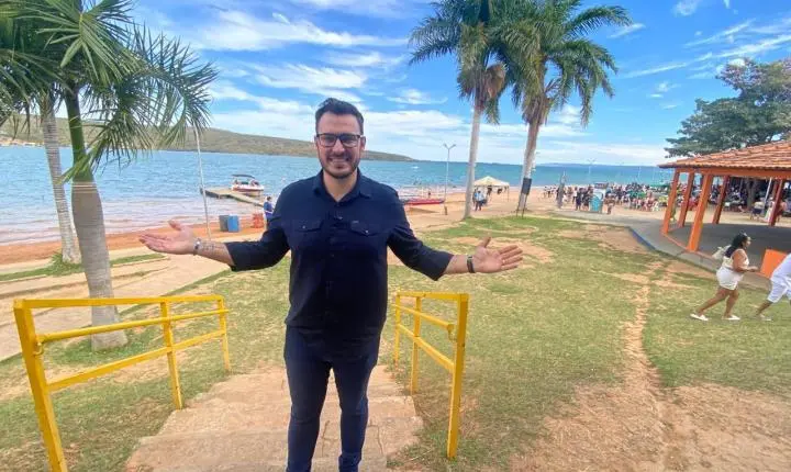 Pré. Candidato Cristiano Capitólio visitou Curvelo 