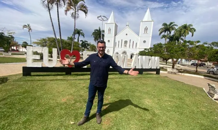 Pré. Candidato Cristiano Capitólio visitou Curvelo 