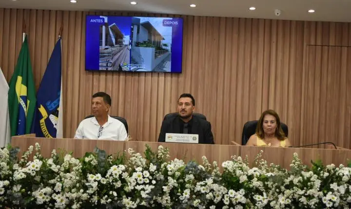Reinauguração da Câmara Municipal de Felixlândia com um sucesso 