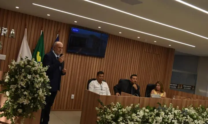 Reinauguração da Câmara Municipal de Felixlândia com um sucesso 