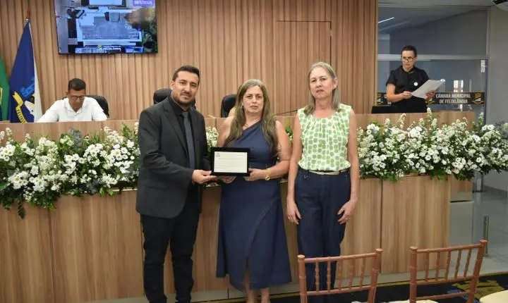 Reinauguração da Câmara Municipal de Felixlândia com um sucesso 