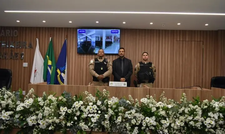 Reinauguração da Câmara Municipal de Felixlândia com um sucesso 