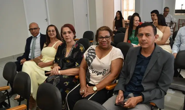 Reinauguração da Câmara Municipal de Felixlândia com um sucesso 
