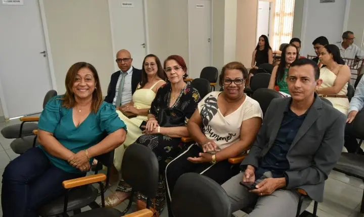 Reinauguração da Câmara Municipal de Felixlândia com um sucesso 