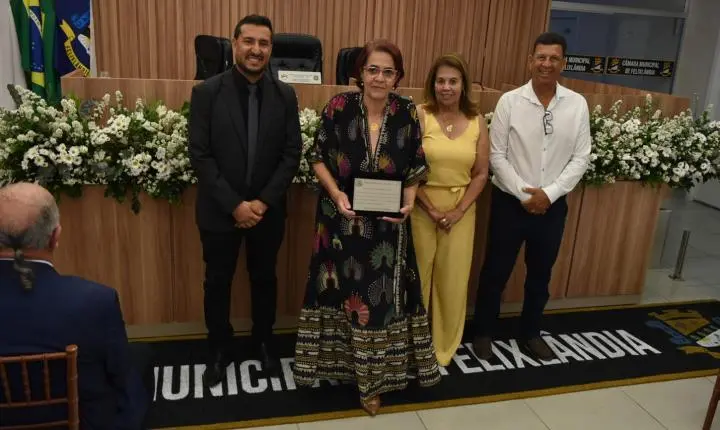 Reinauguração da Câmara Municipal de Felixlândia com um sucesso 