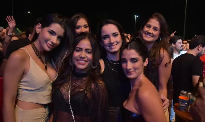 Show de Sorriso Maroto em Curvelo um sucesso e muito romantismo 