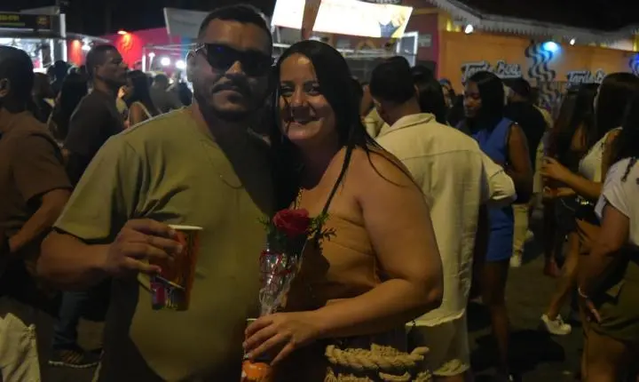 Show de Sorriso Maroto em Curvelo um sucesso e muito romantismo 
