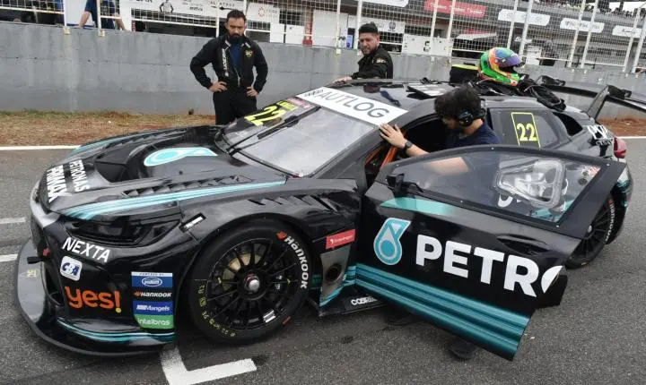 Stock Car passou por Curvelo e a adrenalina sempre em alta com muitas emoções 