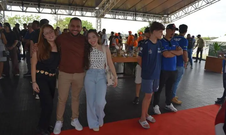 Stock Car passou por Curvelo e a adrenalina sempre em alta com muitas emoções 