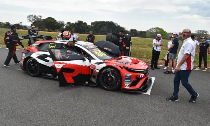 Stock Car passou por Curvelo e a adrenalina sempre em alta com muitas emoções 