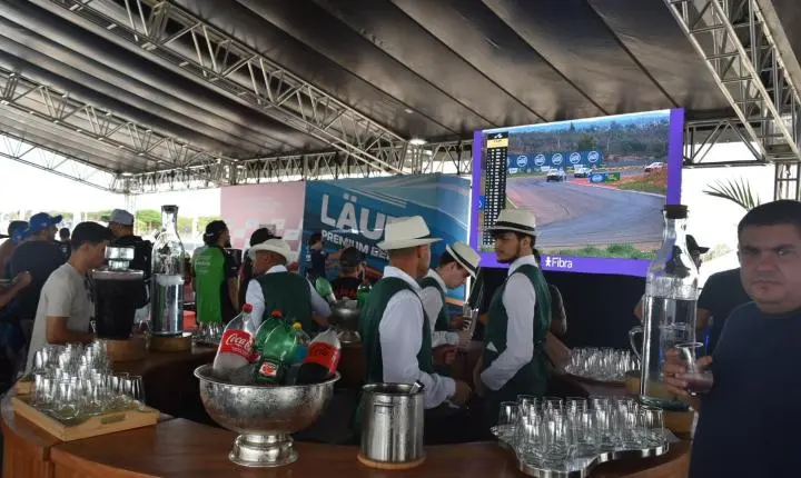 Stock Car passou por Curvelo e a adrenalina sempre em alta com muitas emoções 