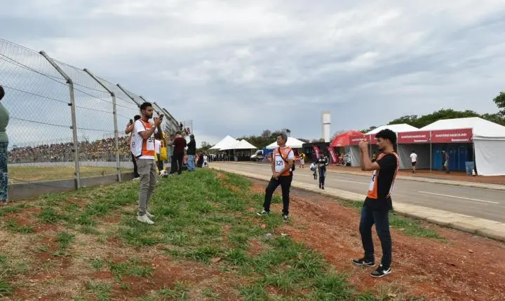 Stock Car passou por Curvelo e a adrenalina sempre em alta com muitas emoções 
