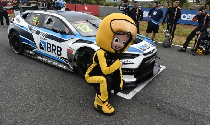 Stock Car passou por Curvelo e a adrenalina sempre em alta com muitas emoções 