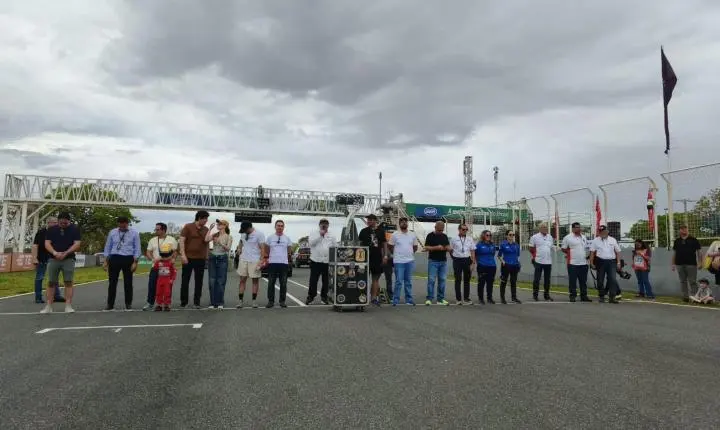 Stock Car passou por Curvelo e a adrenalina sempre em alta com muitas emoções 
